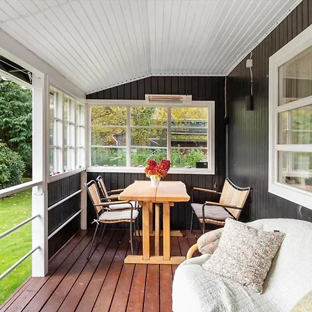 Holiday home 1664-hornbaek-orionvej-7